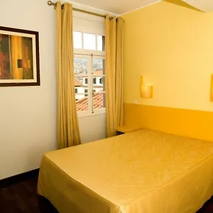 2* Pensión Residencial Chafariz